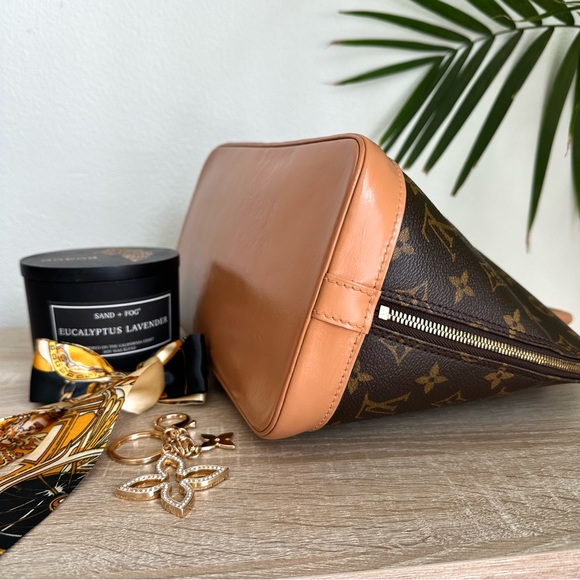🌾AUTHENTIC Louis Vuitton Alma PM🌾 - Picture 7 of 13